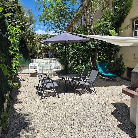 Cool Basement Studio In Hosts House With Private Terrace And Bbq Zizur Mayor Eksteriør bilde